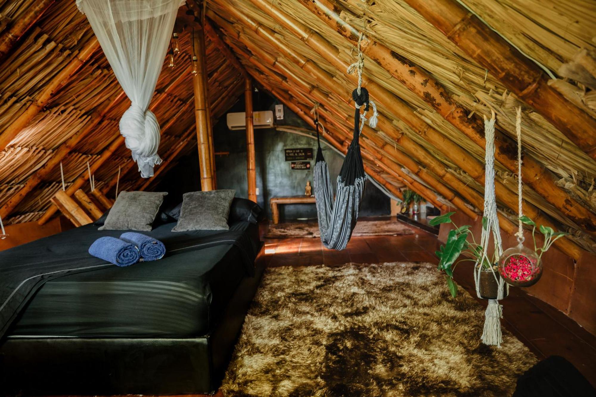 Hotel Kasakola Palomino Exteriér fotografie